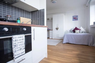 1 bed studio, Kensal Road, North Kensington, London, W105BN - Image 3